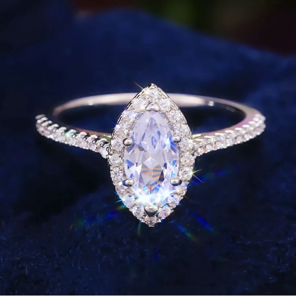 Pretty 925 Silver Rings for Women White Sapphire - Picture 2 of 3